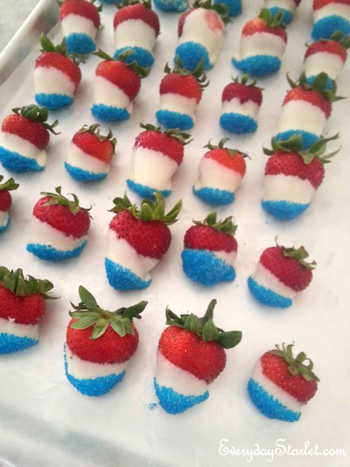 4th of July Chocolate Covered Strawberries
