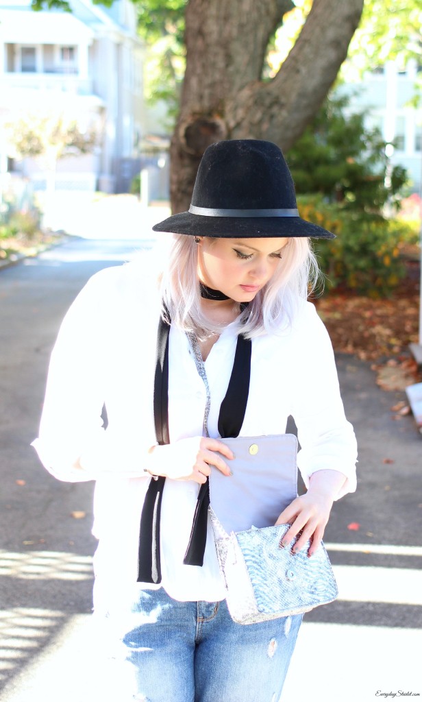 How to Wear a Hat... with confidence - EverydayStarlet.com @sarahblodgett