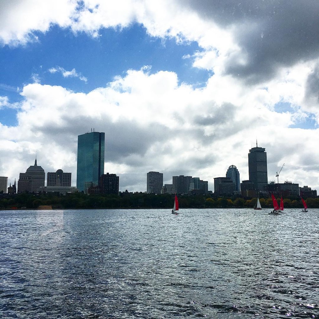 Just an ordinary Sunday afternoon on a blogger cruise through Cambridge/Boston talking about fashion....thanks to @cambridgesidegalleria #shopcambridgeside #sailsipshoprepeat #fallfashion #70sstyle