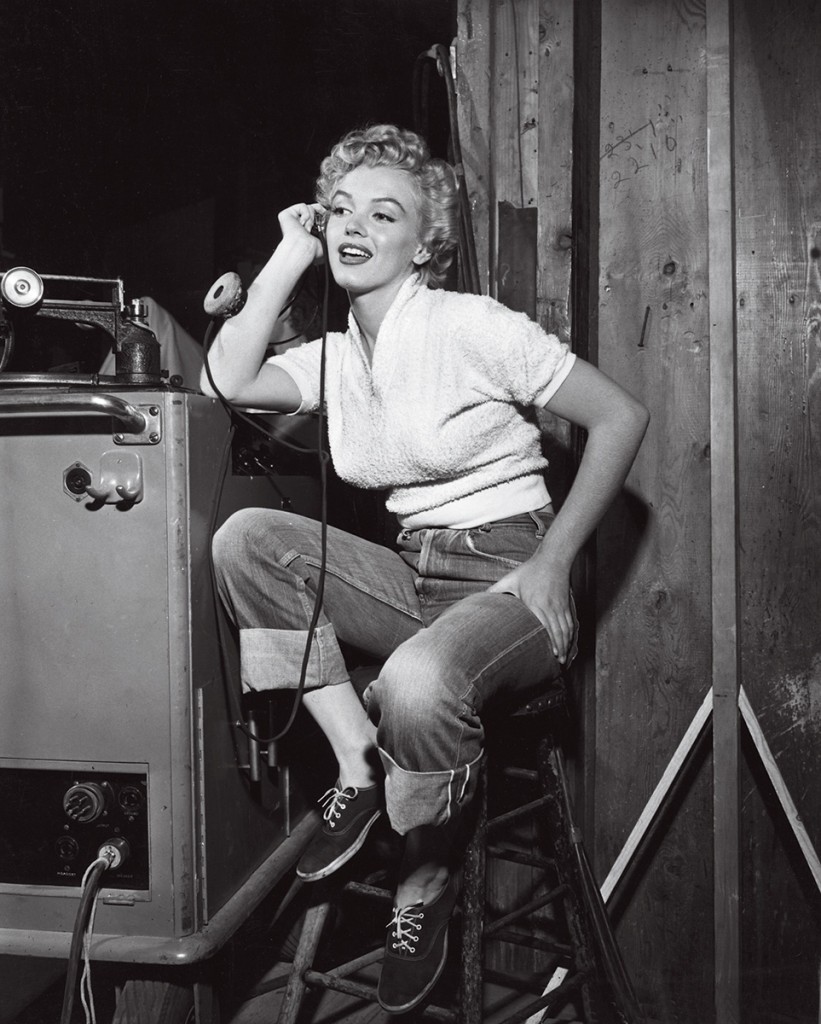 Marilyn Monroe Cuffed Denim Jeans and Keds